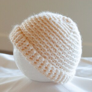 Modèle de crochet facile chapeau bébé garçon ou bébé fille, modèle de chapeau au crochet rapide pour cadeau de douche de bébé, modèle pdf crochet chapeau d'hiver chaud image 2