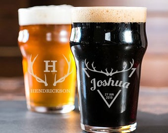 Copos de cerveja personalizados - Copo de cerveja com monograma - Presente para ele, presente para o pai. Copo de cerveja gravado, copo de cerveja personalizado, copo de cerveja com monograma.