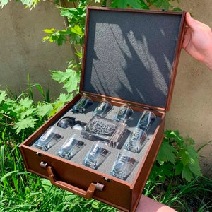 Personalized Tequila Decanter Set, Decanter Set With Glasses, Set for Men, Wooden Suitcase Gift ...