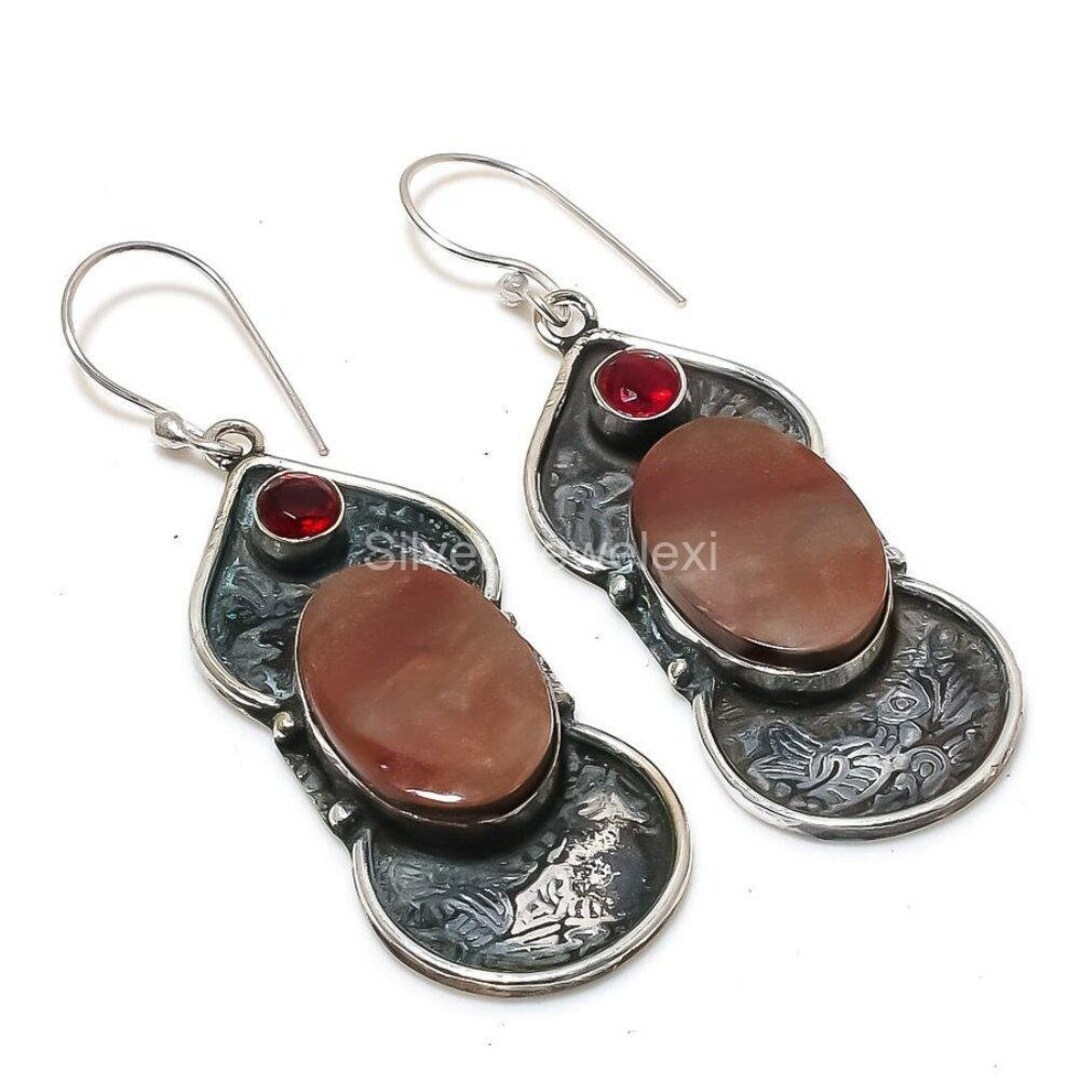Damen Ohrringe Aus 925 Sterling Silber Mit Roter Muschelperle – Hängendes Tropfen-Design, 12x33 Mm