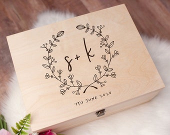 Personalised Wedding Gift Keepsake Box - Personalised Engagement Box - Personalised Wooden Memory Box