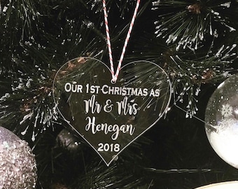 Lovers Ornament | Mr & Mrs Personalised Tree Decoration | Christmas Decorations | Laser Engraved |Christmas Tree | First Christmas Married