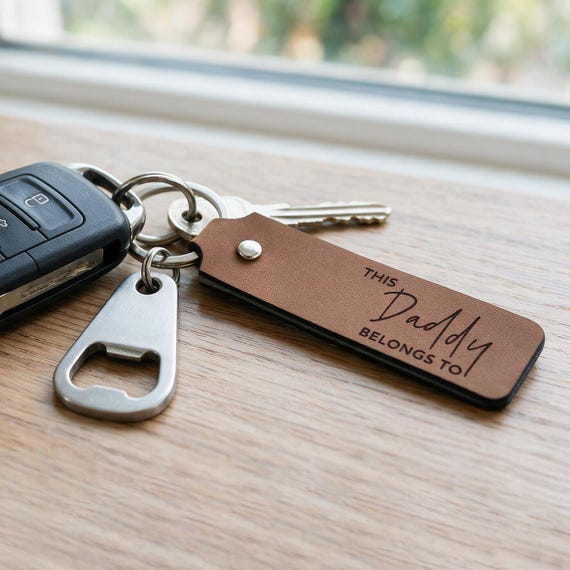 Gift for daddy, gift for dad, gift for husband, dad birthday, personalised keychain, leather keyring, daddy keyring,