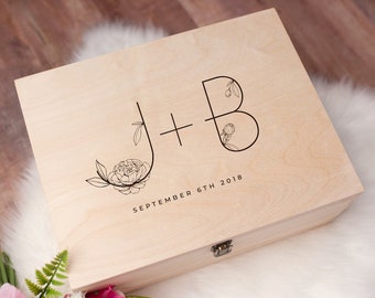 Personalised Wedding Gift Keepsake Box - Personalised Engagement Box - Personalised Wooden Memory Box