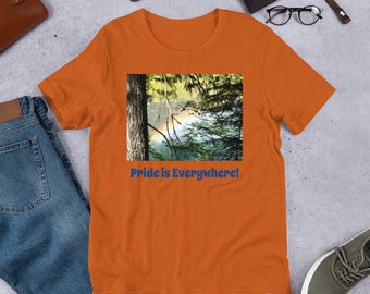 Pride/Love is Love/Rainbow short-Sleeve Unisex T-Shirt