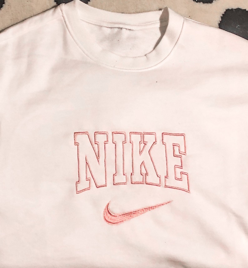 pull aesthetic nike