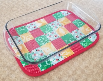 Large Hot Pad PDF Pattern - Quilted Casserole Dish Trivet Digital Download Tutorial - Elastic Loops For Easy Storing - Plus Bonus Tutorial!