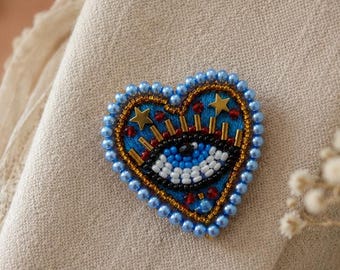 Blue Evil Eye Heart Brooch, Handmade Beaded Heart Pin, Celestial Eye Brooch, Blue Heart Brooch, Protective Eye Jewelry, Boho Gift for Her