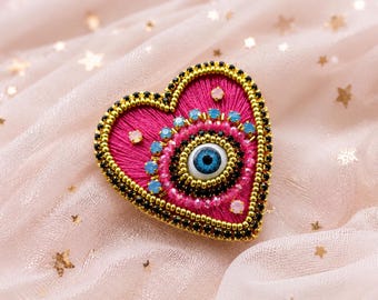 Handmade Heart Evil Eye Brooch – Pink Beaded Pin, Protective Amulet