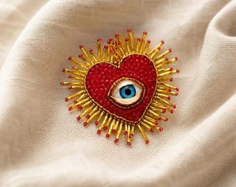 Sacred Heart Brooch with Eye, Evil Eye Pin, Beaded Heart Brooch, Protection Jewelry, Gothic Jewelry, Statement Pin, Handmade Gift