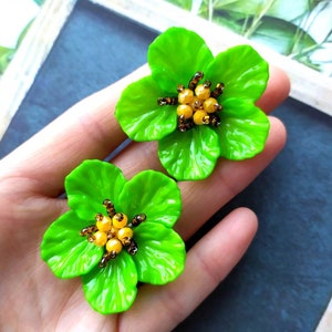 Oversized Beaded Floral Studs: Green Blossom Earrings with Intricate Embroidery