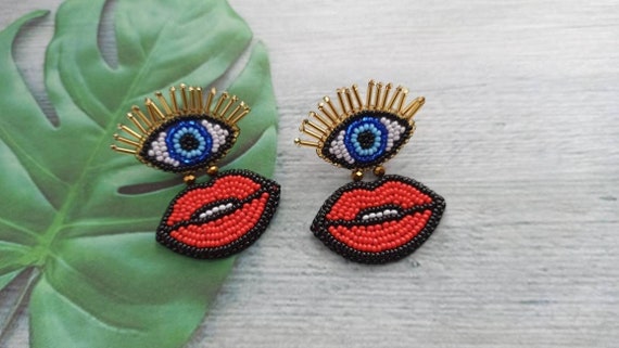Eye earrings dangle deals