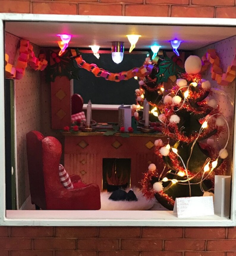 Book Nook Intrigue Christmas at Home Diorama Etsy