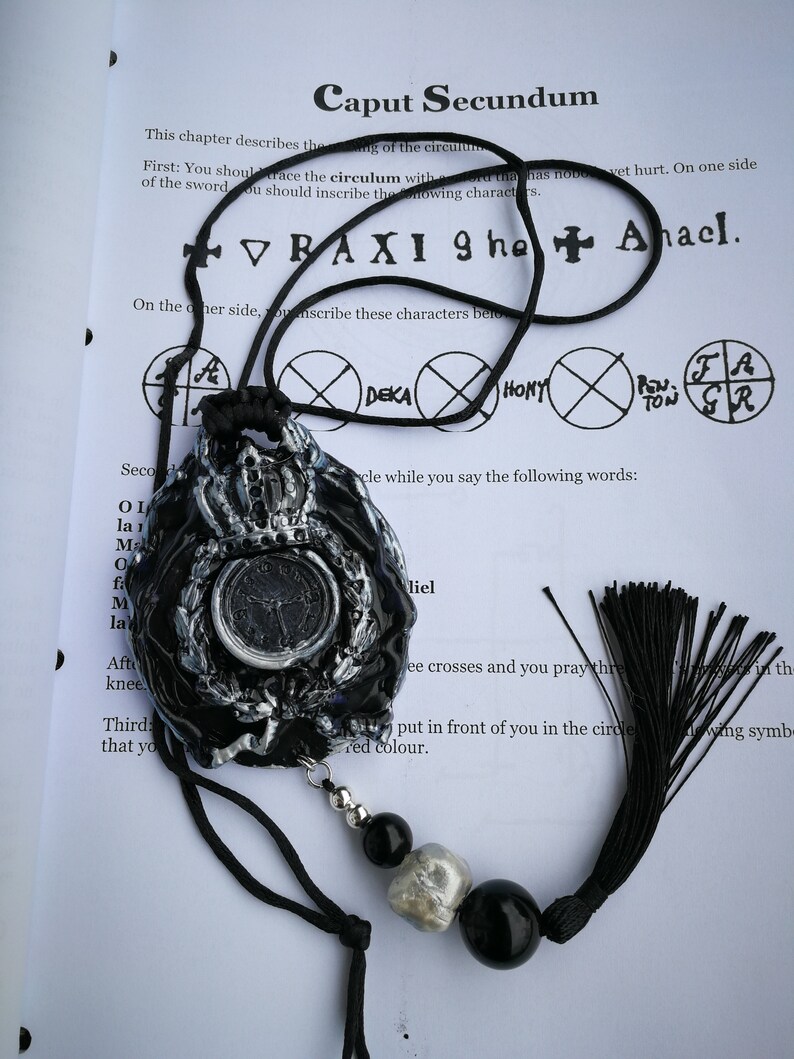Black Raven, Germanic Folklore Witch Hunt, Antique Book Witchecraft Occult Grimoire, Secular Manuscript Magic Rituals