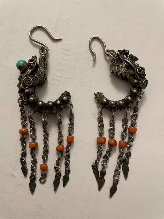 Rare QING DYNASTY Dragon Fringe Earrings.  Coral … - image 1