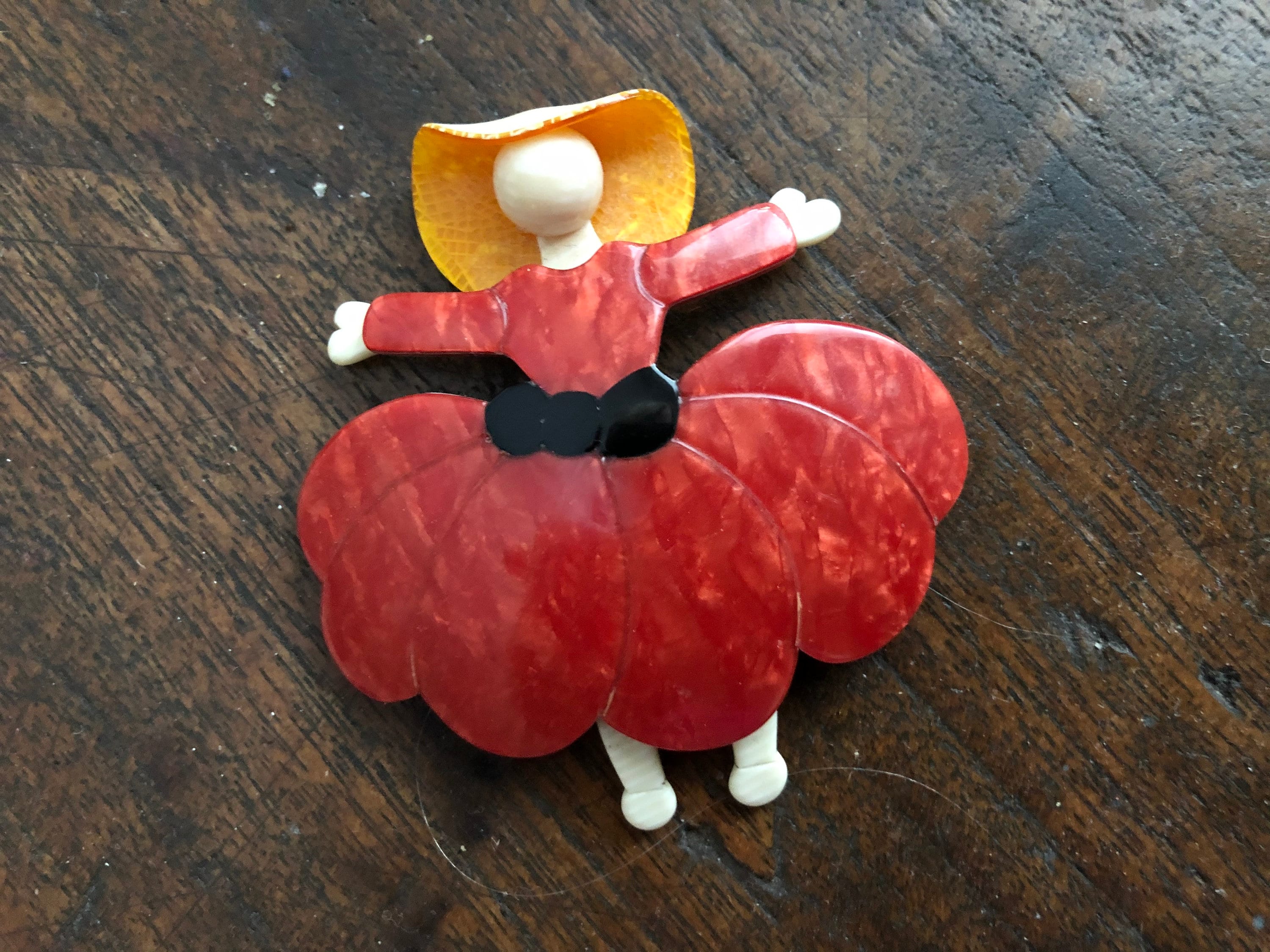 Lea stein brooches - Etsy 日本