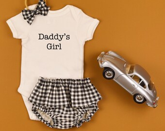 Daddy&#39;s Girl, Father&#39;s Day Baby Girl outfit Baby Bloomers Set. Diaper Cover
