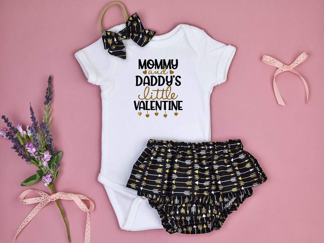 Baby Girl Valentine's Day Outfit. Mommy and Daddy's Etsy