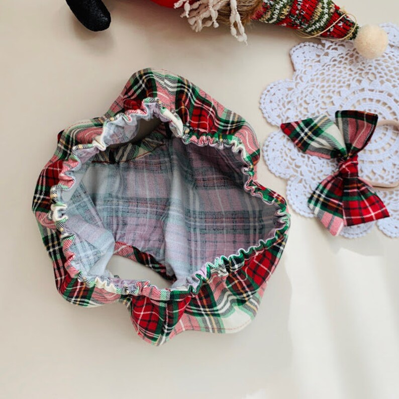 Baby girl Christmas Outfit Christmas Bloomers Plaid red Etsy