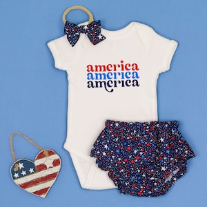 First 4th of July girls outfit. America bodysuit. Baby Girl Patriotic Outfit. Baby Bloomers Set. 4th of July Diaper Cover