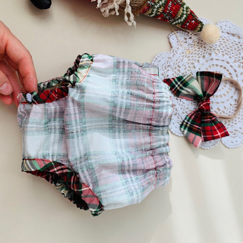 Baby girl Christmas Outfit Christmas Bloomers Plaid red Etsy