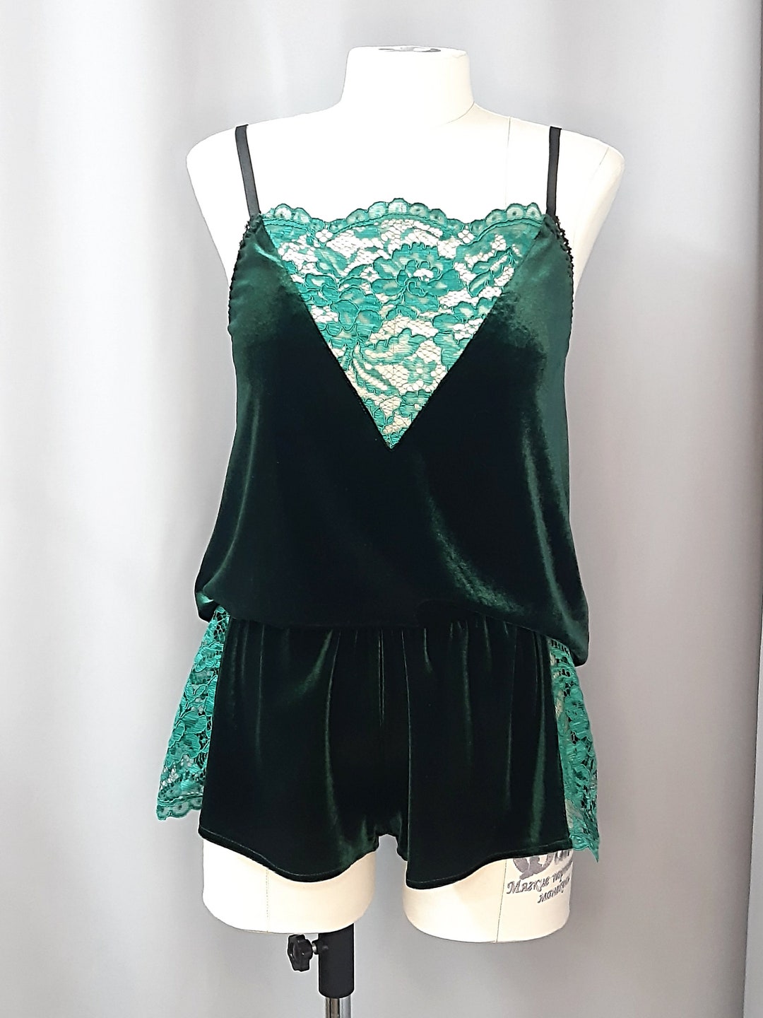 Velvet Sexy Sleepwear, Sexy Pajamas for Women,emerald Pajama Set, Lace