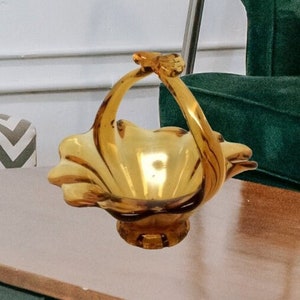 Cesta vintage de cristal ámbar con asa: cristalería de colección