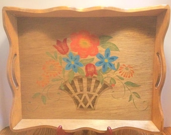 Bandeja vintage de madera pintada con motivos florales de Pat Estey, 1988
