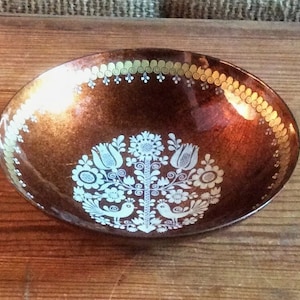 Vintage Brass Ashtray: Rustic Smoker&#39;s Accessory, Home Decor