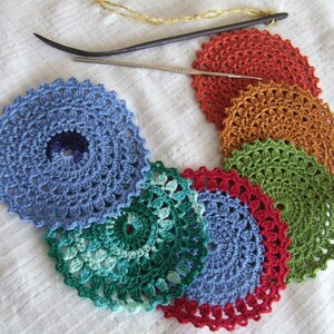 3dRose Sottobicchieri Multicolore – Set 8 Morbidi, Assorbenti, Con Scritta Divertente, 8,9x8,9 Cm