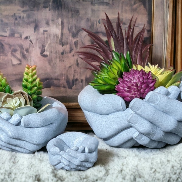 Hands Planter - Cute Plant Pot - Keys Holder - Home Decor - Indoor Planter - Flower Arrangement - 3D Printed - Eco Friendly
