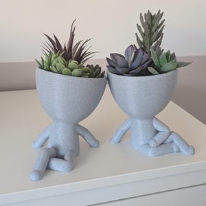 Little People Planter - Chill Plant Pot  - Succulent Planter - Cute Plant Pot - Little People - Yoga Plant Pot - Robert Desk Planter