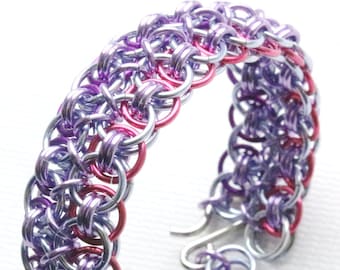 Helm chainmail bracelet.