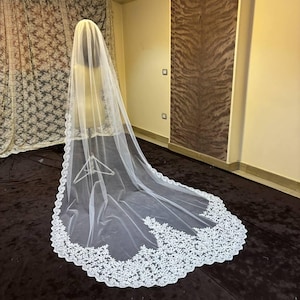 Velo da sposa reale di 7 metri, velo bianco di pizzo, velo d&#39;avorio di 5 metri, velo di pizzo della cattedrale, velo da sposa reale l
