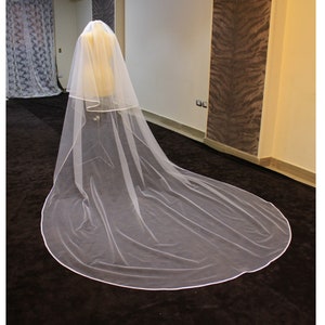 Veil Satin ribbon edge, Bridal white veil, Veil 2 tier satin Trim, Simple sheer veil, Chapel double tire Veil, pencil edge veil
