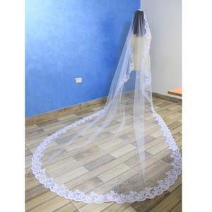 Bridal Lace Mantilla Veil: One Tier Wedding Veil