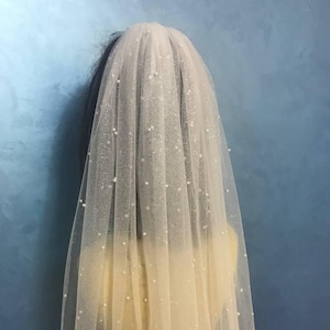 bride veil Glitter pearls, Beaded veil, shimmer veil with pearls, shinny White Veil for bride, Glitter veil pearl, glitter veil with pearls