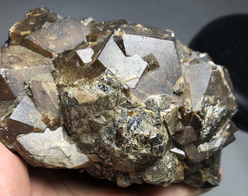 1880g New Find Raw Natural Rare Garnet Crystal Specimens Y157 - Etsy