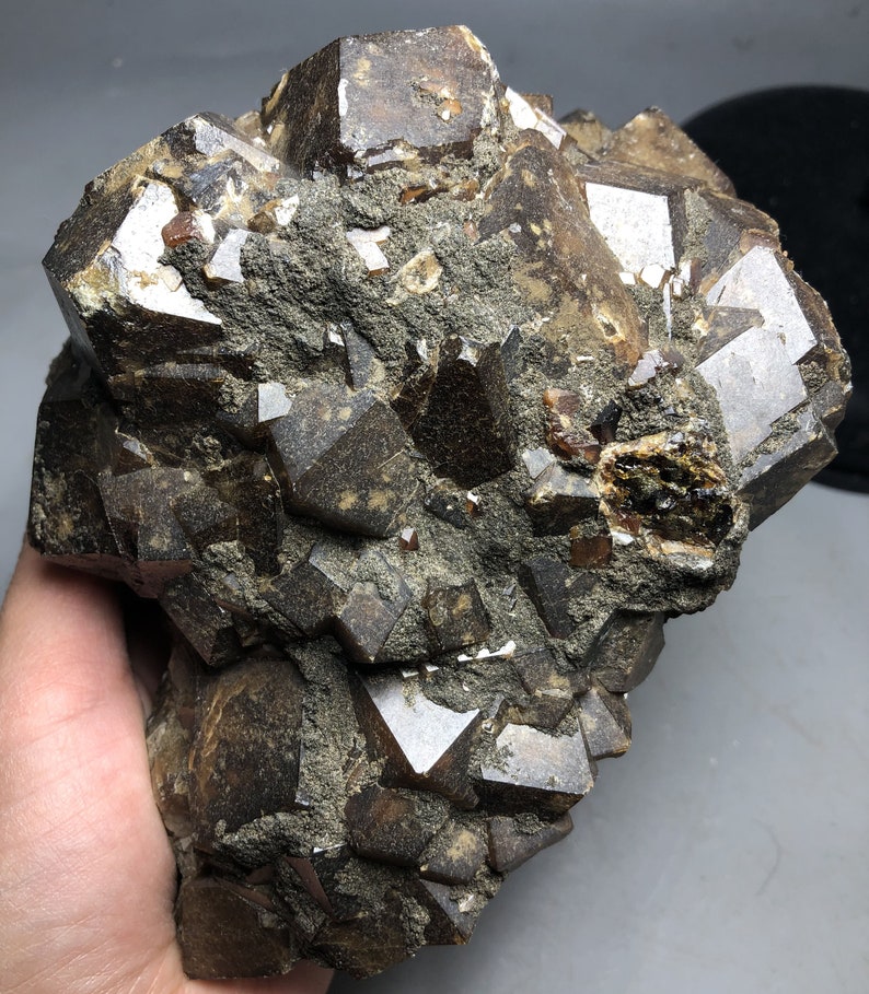 1880g New Find Raw Natural Rare Garnet Crystal Specimens Y157 - Etsy