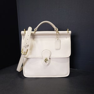 Mint:  BONE WILLIS Vintage Coach Willis Bag in Bone, Cream, Off-White #9927 *Mint Restored Condition* Immaculately Clean & Ready to Carry