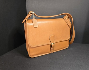 Vintage Coach British Tan LETTER BRIEF - RARE Unisex Briefcase - #5210 made in New York City, Fully Restored, Good Vintage Condition