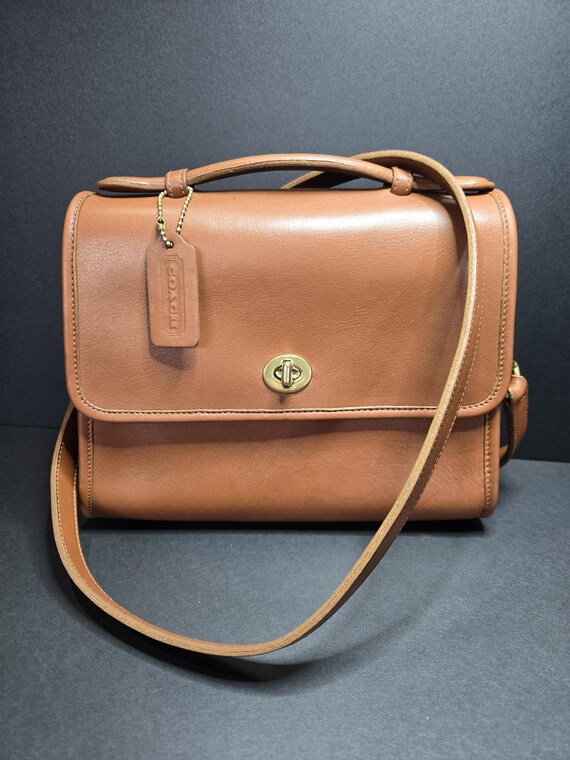 COURT BAG in British Tan Vintage Coach Style #9870 *made in ITALY
