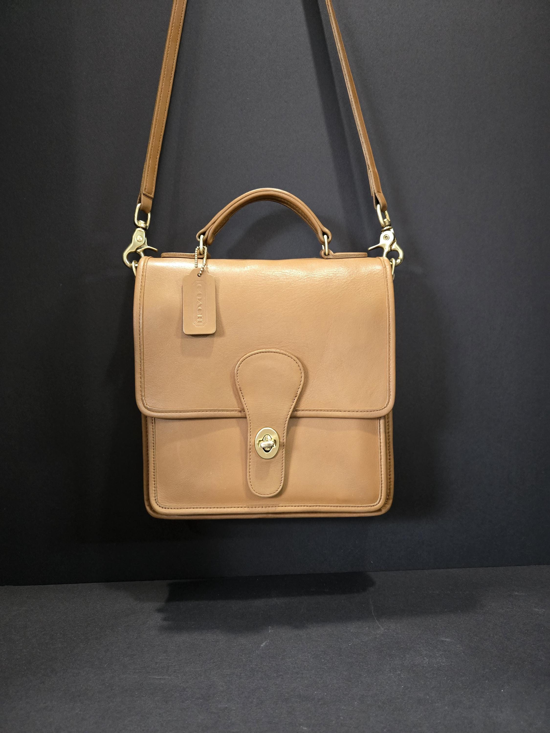 Vintage coach station bag - Etsy 日本