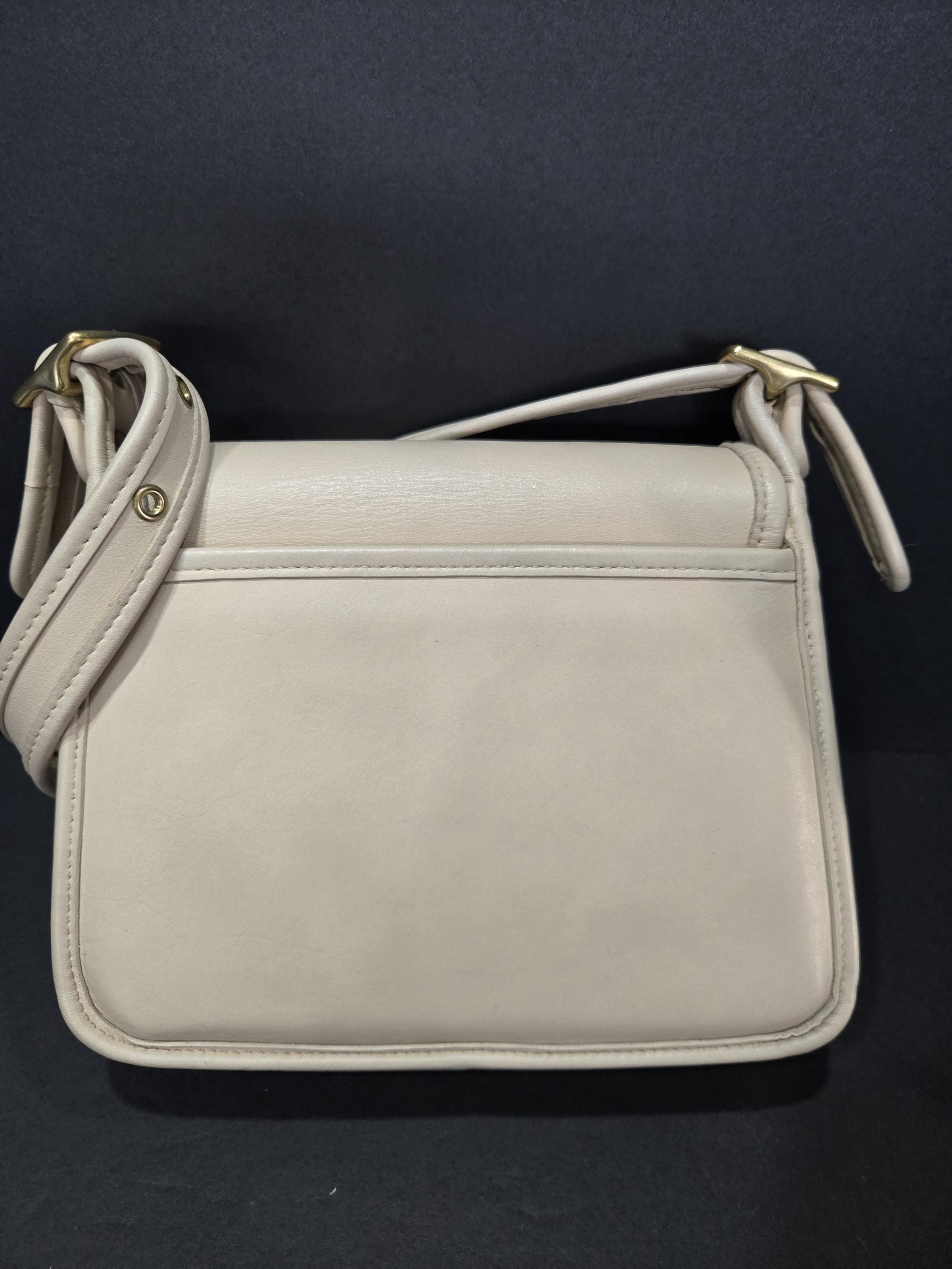 Vintage Coach Bone RAMBLER Legacy Bag - Bone/ivory Style #9061