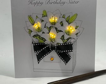 Verlichte verjaardagskaart met lelieboeket, gepersonaliseerde, handgemaakte kaart. Voor elke leeftijd: dochter, zus, moeder, vriendin, zoon, dochter