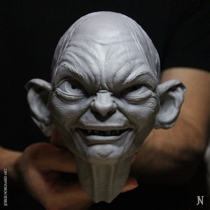 Gollum Wallmount
