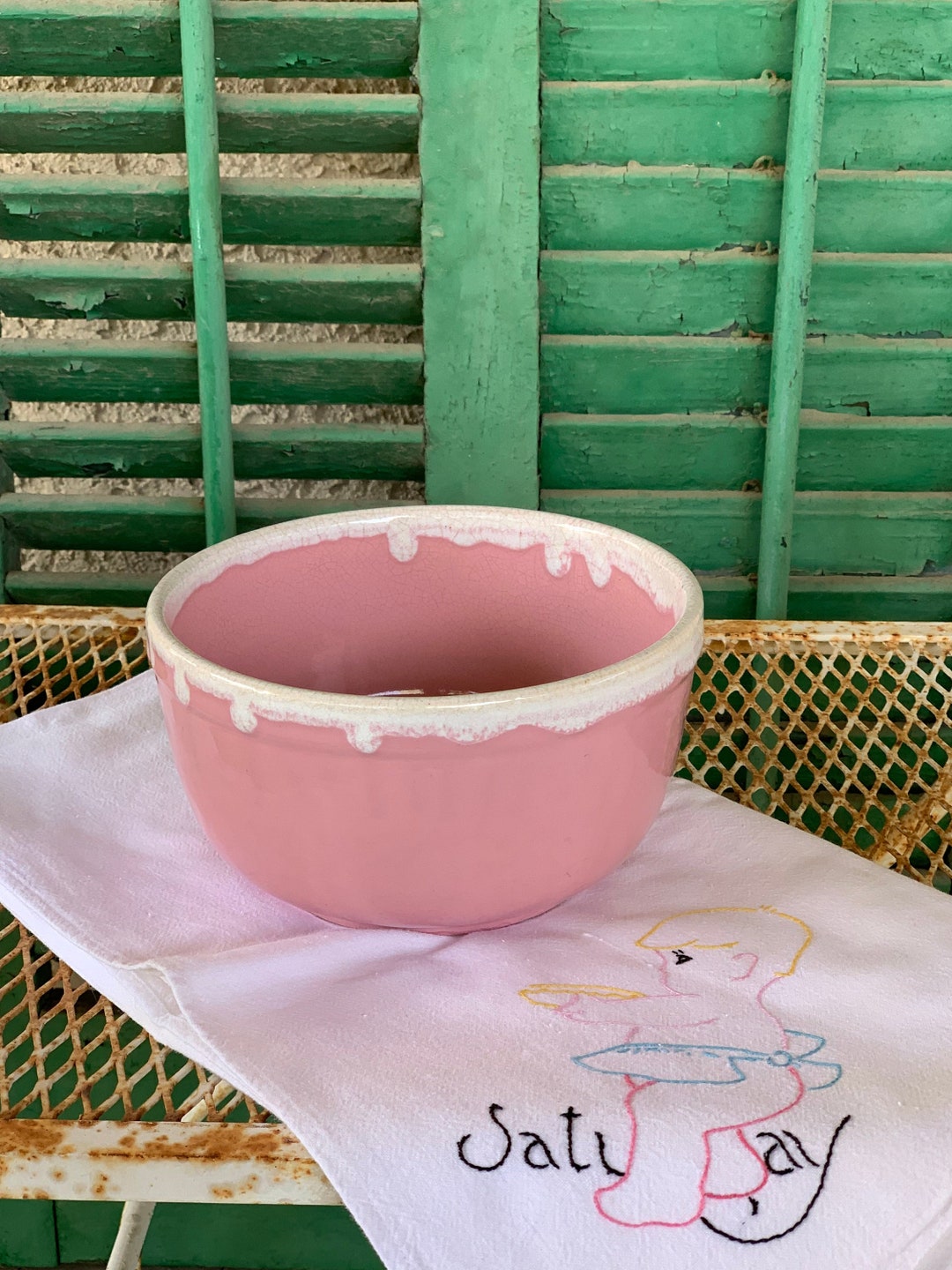 Vintage 60's Crestone Hull Pottery Pink Mixing Bowl Etsy