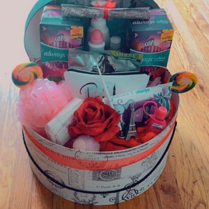 FIRST PERIOD Gift Basket (Large)