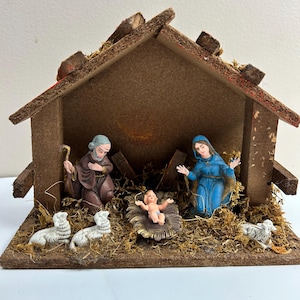 Vintage Italian Nativity Set Wood Creche 6 Figures Christmas Decor