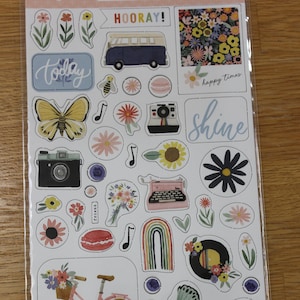 Carta Bella Here, There and Everywhere Chipboard Accents
